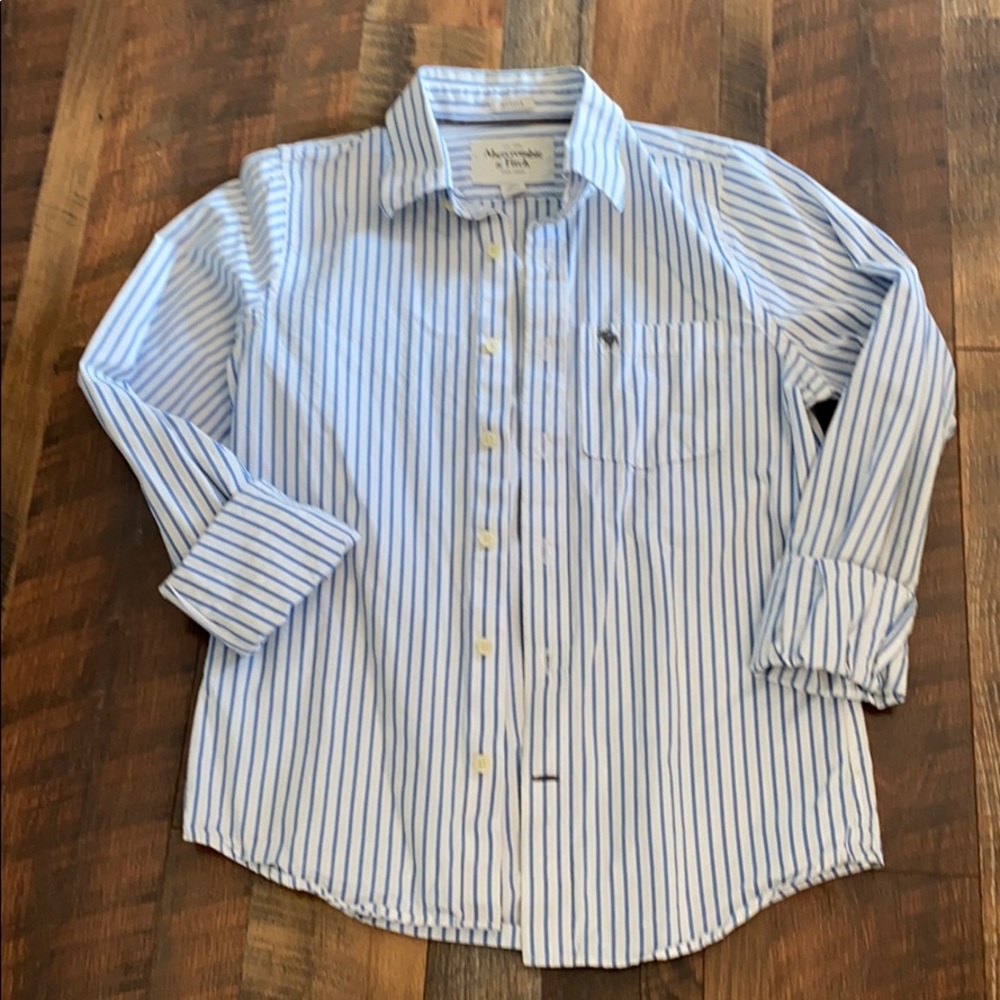 Abercrombie & Fitch men’s button up shirt